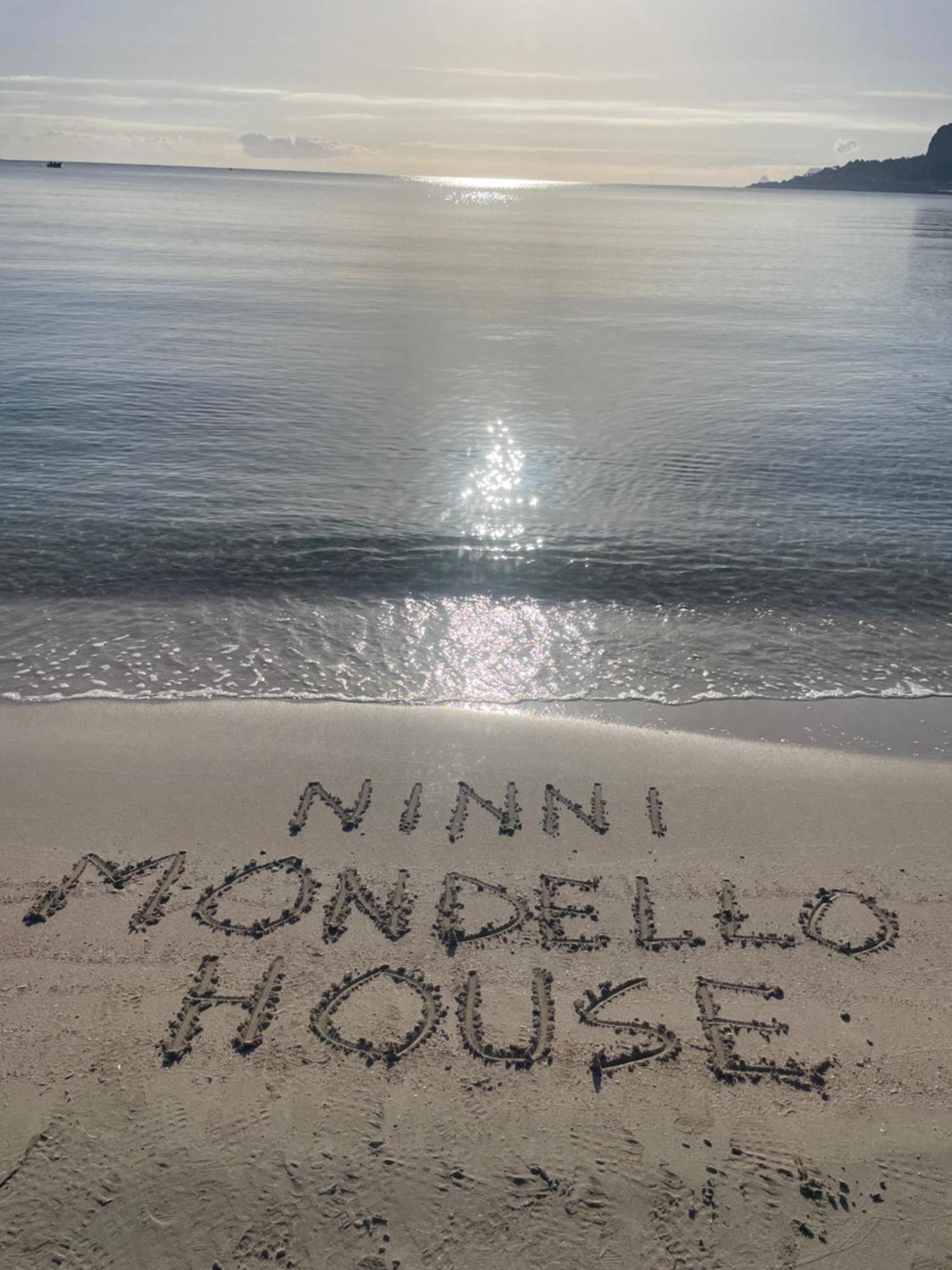 Ninni Mondello House Eksteriør bilde